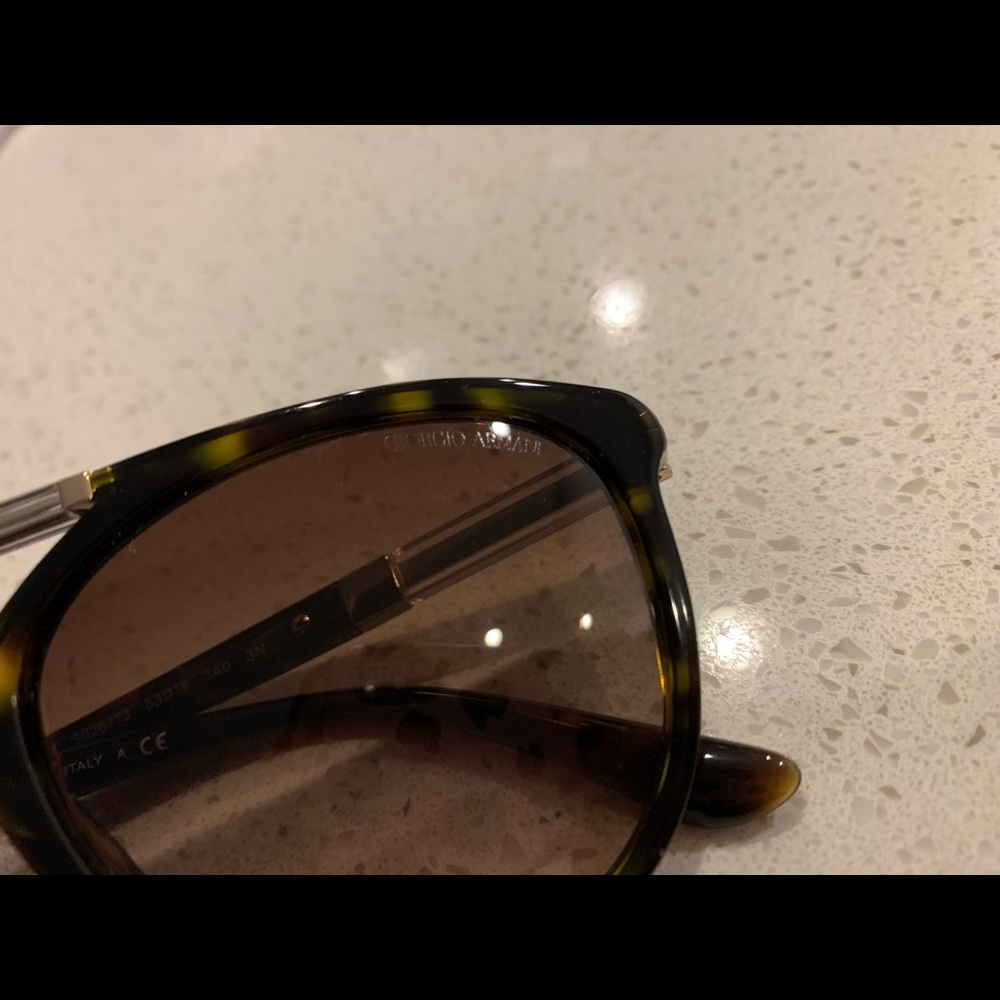 Tortoise Shell Sunglasses - Picture 2 of 4